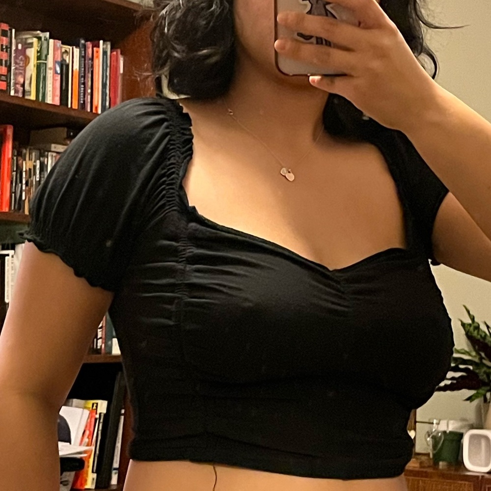 GARAGE Black Top Cropped Black Medium